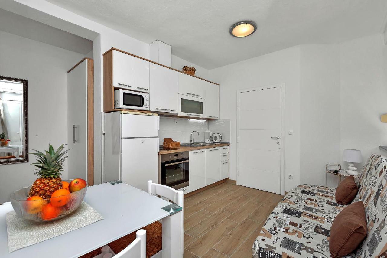 Ferienwohnung Mirjana & Ivo Makarska Exterior foto